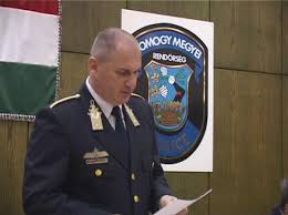 Somogyi jános dandártábornok, a hadműveleti csoportfőnökség csoportfőnöke többek közt azt is megemlítette, hogy a jelenleg zajló haderőfejlesztési program komplett kultúraváltás követel.teljes átfegyverzés folyik a honvédség kötelékén belül: Levaltottak Mergancz Sandort Politika Hirek Kapospont