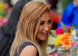 #ريهام_سعيد مبروك ياملكة الاعلام وحشتنا. Ù†Ø¯Ø§Ø¡ Ø§Ù„ÙˆØ·Ù† Ø¨Ø±Ø§Ø¡Ø© Ø±ÙŠÙ‡Ø§Ù… Ø³Ø¹ÙŠØ¯ ÙÙŠ Ù‚Ø¶ÙŠØ© Ø§Ù„Ø³Ù…Ù†Ø© Ù‡ÙƒØ°Ø§ Ø§Ø³ØªÙ‚Ø¨Ù„Øª Ø§Ù„Ø®Ø¨Ø±