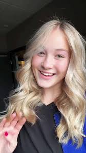 Molly (@molly.s.slone)