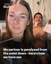 The couple still manage to have a very fulfilling intimate life ❤️ Read  more: https://trib.al/VacHhh8