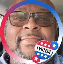 Tom Darrow's Instagram, Twitter & Facebook