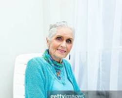 Daphne Selfe model 이미지