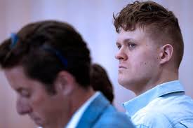 Milwaukee man gets life in prison for killing and dismembering a woman