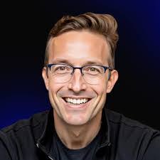 Danny Vidrine's Instagram, Twitter & Facebook