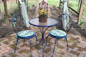 Outdoor Bistro Set Makeover Outdoor Bistro Set Bistro Table Outdoor Backyard Makeover