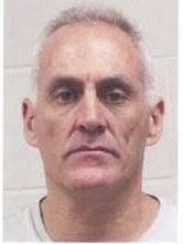 U.S. Marshals hunting fugitive with California ties