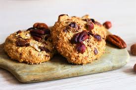 Cookies Croustillants A L Avoine Aux Noix De Pecan Et Trois Chocolats Cookies Recette Noix De Pecan Gouter Sain