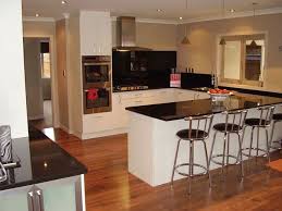 Kitchen Remodle Kitchen Benchtops Remodeling Photos Contemporary Luxury Kitchen Kitchen Layout Kitchen Layout Plans Kitchen Remodel Small