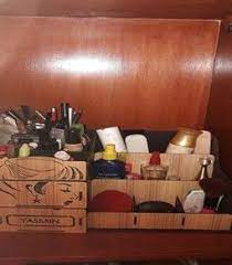 علبة مكياج من الخشب liquor cabinet decor home decor