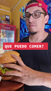 #hamburguesa #hamburguesaconqueso #hamburguesagigante #papasfritas ya  comiste esta mega hamburguesa en cochabamba