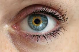 Como Aclarar Los Ojos Con Remedios Naturales Beliefnet