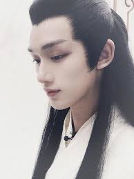 Weibo] Đạo diễn Quách Kính Minh updated Weibo: [20200926] Nửa đêm rồi, các  bạn khỏi ngủ nữa đi. Tôi mang đến cho các bạn một trận bạo kích nhan sắc  đây (mặt