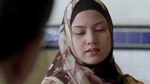 Drama hello mr perfect juga telah memberikan tempias populariti kepada pelakon baru yang cantik, iaitu nur ruhainies farehah, adik kepada pelakon nur risteena. Official Trailer Suamiku Encik Perfect 10 Youtube