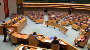 De eerste zitting was op 21 september 1815. Tweede Kamer Moet Terugkomen Van Reces Voor Coronaspoedwet Oog Radio En Televisie