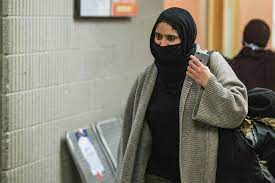 « je ne parle pas de football en ce moment, je parle de la santé de ma famille. Proces Sur La Loi 21 Je Me Sens Exclue De La Societe Quebecoise Temoigne Une Enseignante La Presse