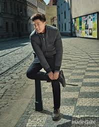 Lee Seo Jin Traveled To Prague For His Interview And Photo Shoot With The October Version Of Marie Claire Check It Out Source Marie Jin Lee Prague Travel