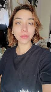 Me again! I'm using morning indirect sun light and some drapes, do you  thing in a muted or true autumn? I'm so unsure at this point…I have olive  skin. : r/coloranalysis