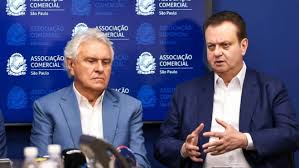 Kassab admite discutir vice de Caiado