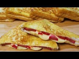 Cheesy Hotdog Toast Lockdown Recipes Youtube Yummy Breakfast Recipes Quick Recipes