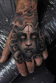 Pin By Byron Guidry On Cool Tats Medusa Tattoo Design Medusa Tattoo Body Art Tattoos