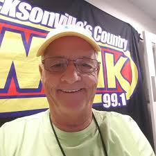 Good morning You Beautiful People. -Robbie Rose