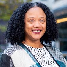 Lisa Beharry's Instagram, Twitter & Facebook