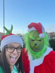 Cassie Solis (@solis_cassie)