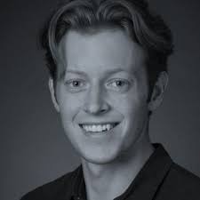 Russell Glynn (@russelltglynn)