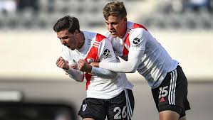 This page displays a detailed overview of the club's current squad. Vhpvvna0rck1om