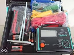 Earth resistance test leads (red 20 m, yellow 10 m, green 5 m). Kyoritsu 4105a With Hardcase Earth Ground Resistance Tester Home Furniture Home Tools And Accessories On Carousell