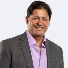 Paul Rios's Instagram, Twitter & Facebook