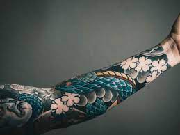 Whatever your reason for putting a temporary tattoo on, at some point, it will start to peel and you'll want to remove it. Removing New Tattoos Colored Ink Medermis Laser Clinic