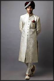 Let's be honest, purchasing a wedding suit can feel like a daunting task even for the most seasoned shopper. Pakistani Men Wedding Dresses 2021 Best Collection For All Groom To Be