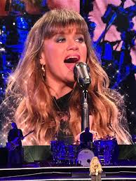 Maria Yoder (@MariaLYoder)