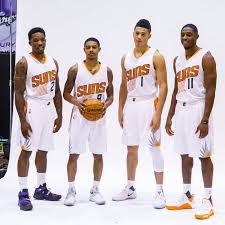 Get the suns sports stories that matter. Former Kentucky Wildcats Thrive In The Land Of The Phoenix Suns A Sea Of Blue