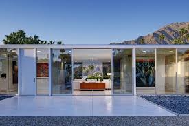 A combination of our top 10 tour and the modern homes & buildings 101 tour, the mega tour boasts nearly double the number of tour stops than a regular tour. Mid Century Architecture Self Guided Tour Visit Palm Springs