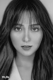 Kathryn Bernardo.
