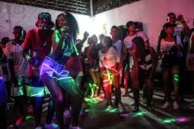 Tour of colombia, south america. Traditional Colombian Dances You Should Know About
