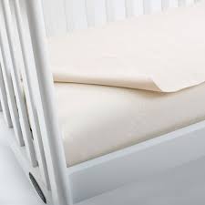 Our Organic Cotton Waterproof Protector Pad Lays Flat Between Your Child S Crib Mattress And Sheet To Add An Extra La Bassinet Mattress Round Bassinet Mattress