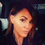 Kris Nowacki's Instagram, Twitter & Facebook