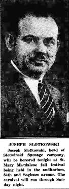 Maxwell Street Polish Sausage still exists