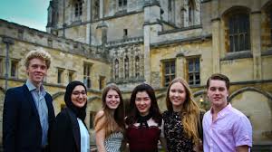 Maudy menyelesaikan studinya di jurusan philosophy, politics, and economic (ppe) dan kini bergelar. Serba Serbi Dunia Mahasiswa Di University Of Oxford Aku Pintar