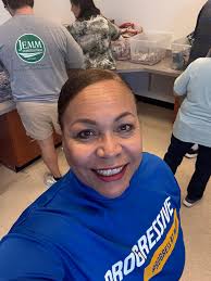 Yesterday was a truly special day. We had the fun of welcoming some of my  longtime friends from Progressive Insurance. For those who don't know, I  (Meredith) spent 20 wonderful years at