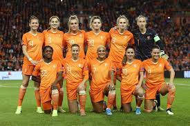 Als gastland is nederland automatisch geplaatst. Oranje Leeuwinnen Treffen Estland In Stadion Van Fc Groningen