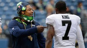 By rotowire staff | rotowire. Marshawn Lynch With King Wearing Blue Sports Dress And Cap With Headset Hd Seattle Seahawks Wallpapers Hd Wallpapers Id 47203