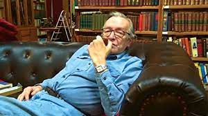 He is interested in historical philosophy, the history of revolutionary movements, the traditionalist school, comparative religion, psychology and philosophical anthropology. Olavo De Carvalho Trata Infeccao E Nao Tem Previsao De Alta Diz Boletim Medico Istoe Independente