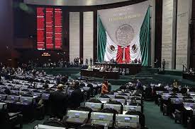 Tras un caso de coronavirus, aíslan a diputados de juntos por el cambio. El Influyentismo Y El Poder En La Camara De Diputados De Mexico