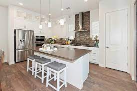 Kitchen backsplash ideas with white cabinets. 20 Kitchen Backsplash Ideas For White Cabinets