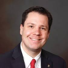 I decided to launch Zee Bee Market six years ago this month. It is only  fitting that I choose March to announce with great joy the opening of our  second store coming