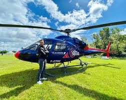 Son côté plus moderne, davantage centré sur le jeu que sur la découverte des régions éloigne son public traditionnel ; L Emission France 3 La Carte Aux Tresors En Tournage Dans La Manche